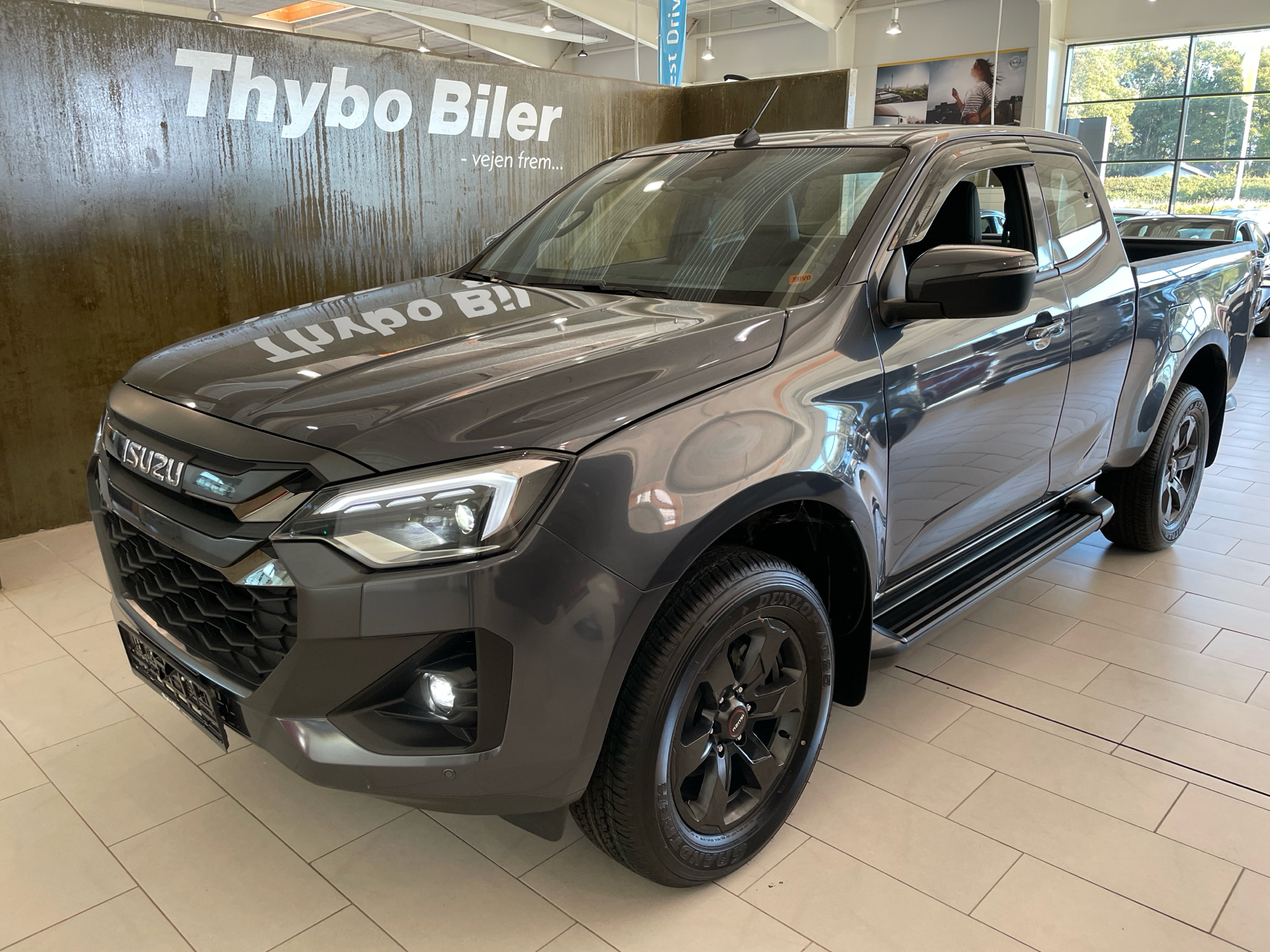 Isuzu D-Max 1,9 Extended Cab D Exclusive 3ton 4WD 163HK Pick-Up 6g Aut.