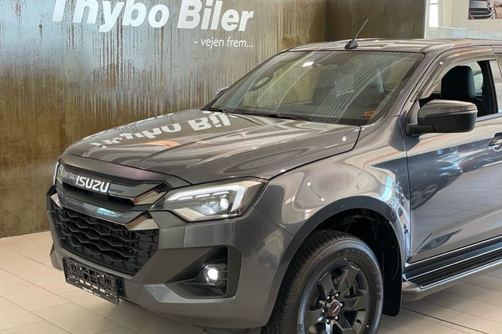 Grå Isuzu D-Max fra 2025