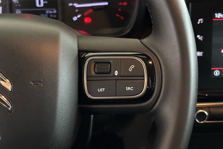 Grå Citroën C3 Aircross fra 2023