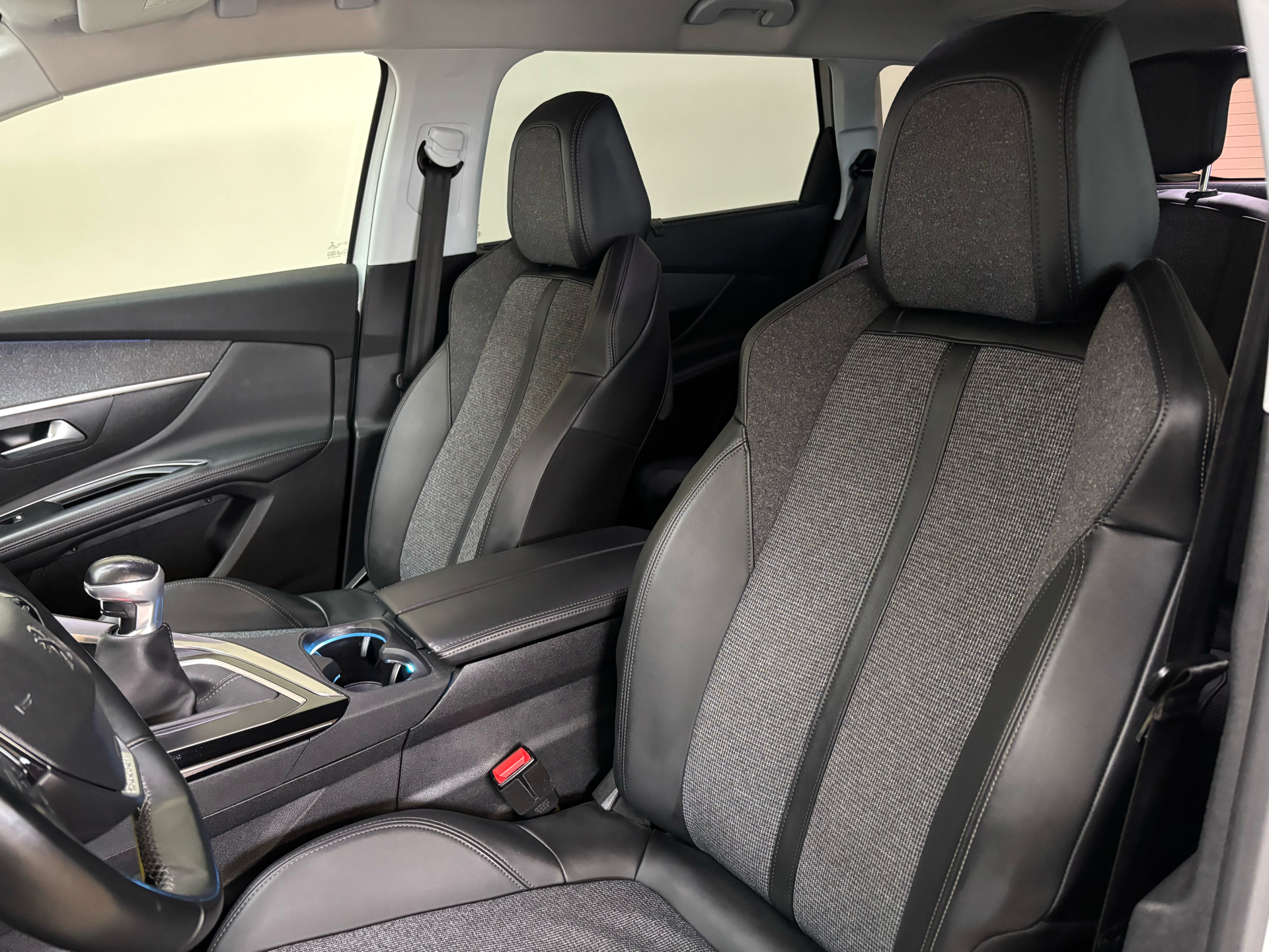 Peugeot 5008 1,5 BlueHDi Allure 130HK 5d 6g