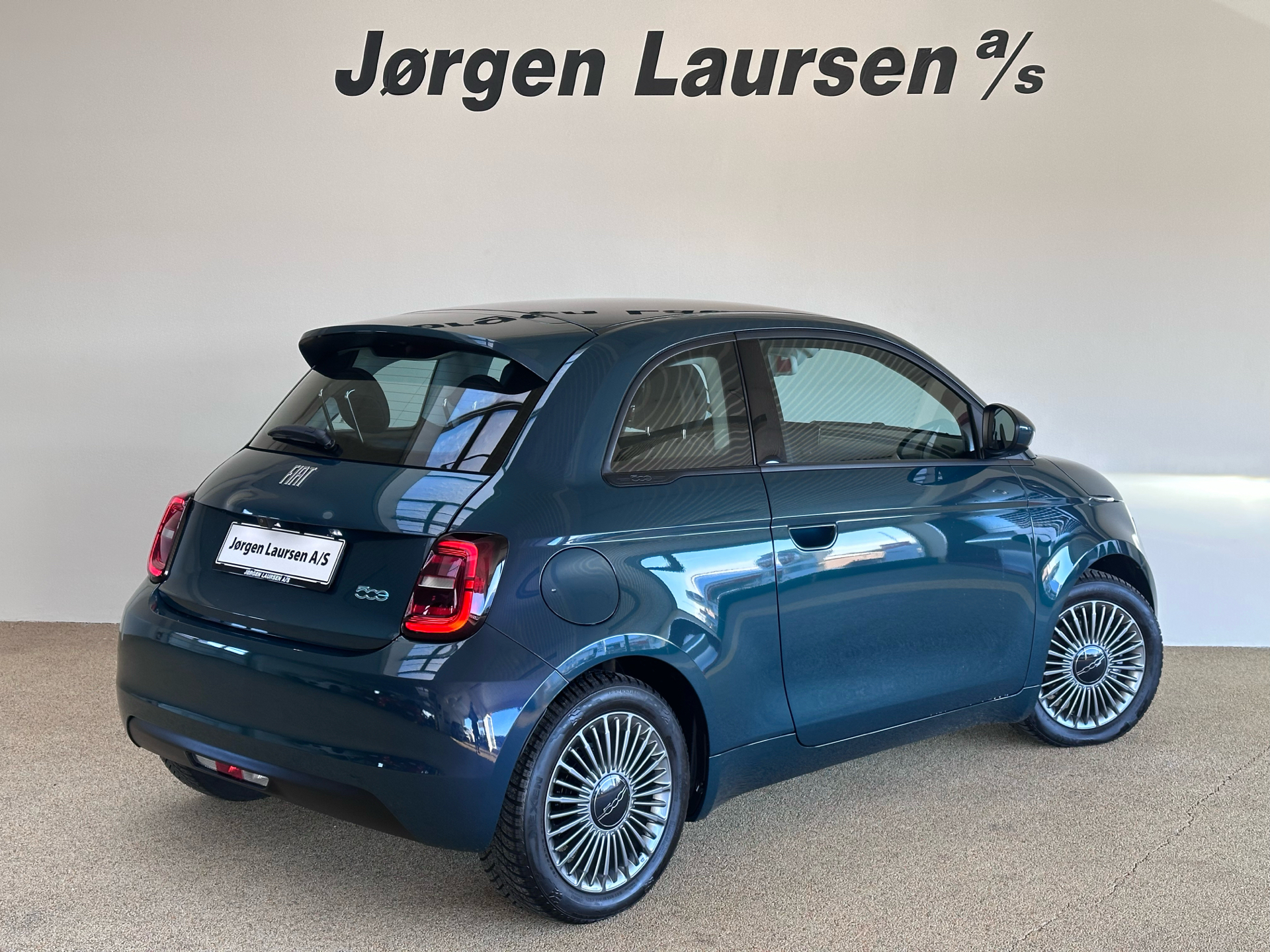 Grøn Fiat 500e fra 2024