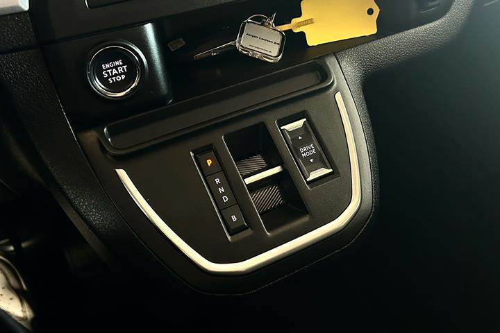 Sort Citroën ë-SpaceTourer fra 2023