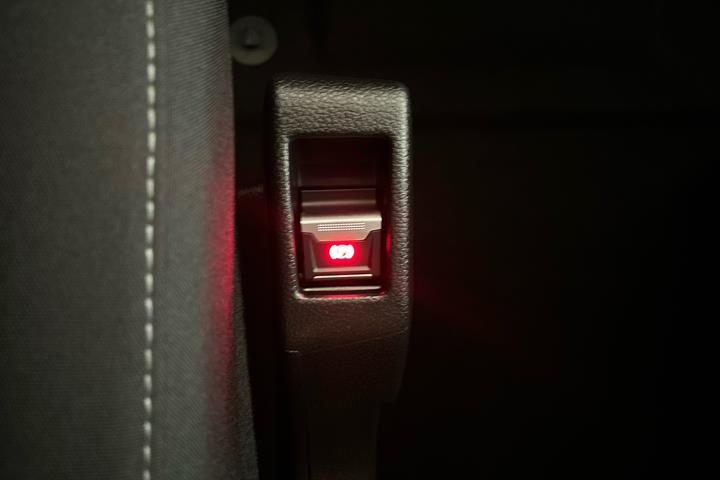Sort Citroën ë-SpaceTourer fra 2023