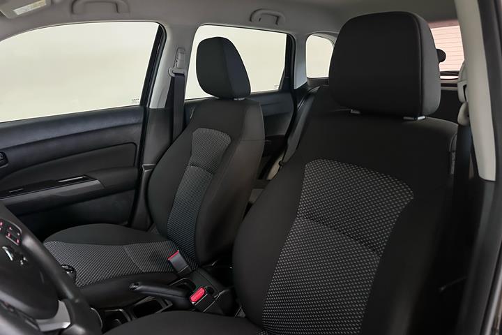 Sort Suzuki Vitara fra 2024