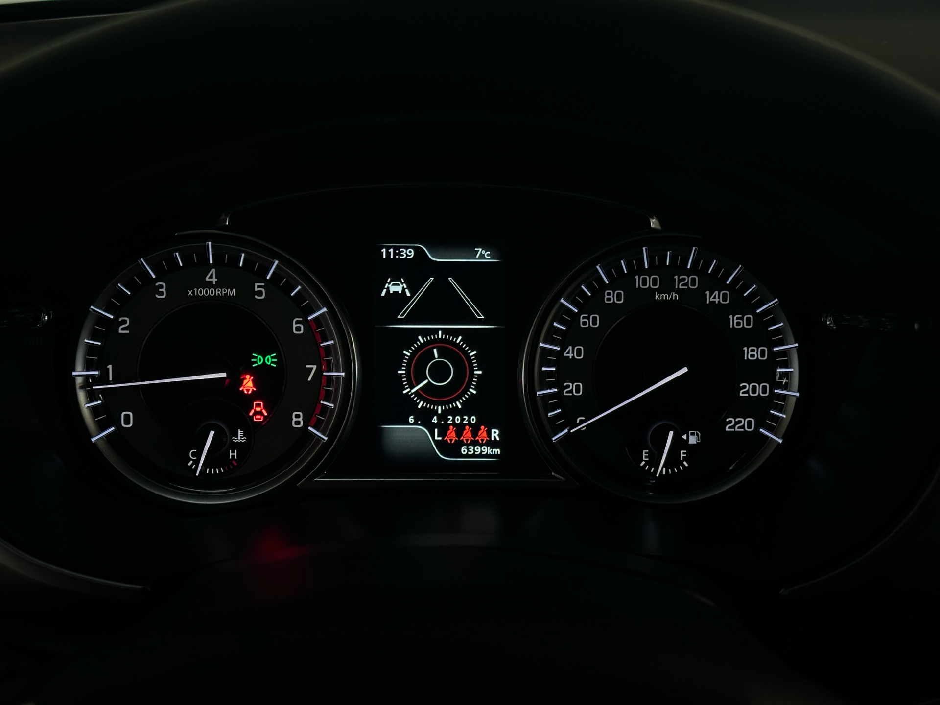 Sort Suzuki Vitara fra 2024