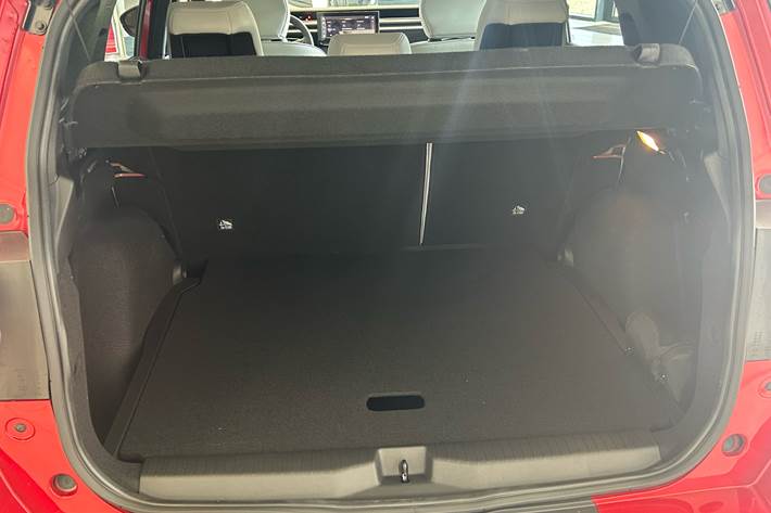 Rød Citroën e-C3 Aircross fra 2025