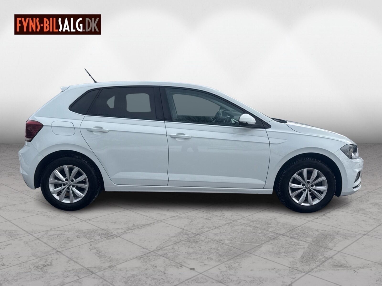 Hvid VW Polo fra 2020