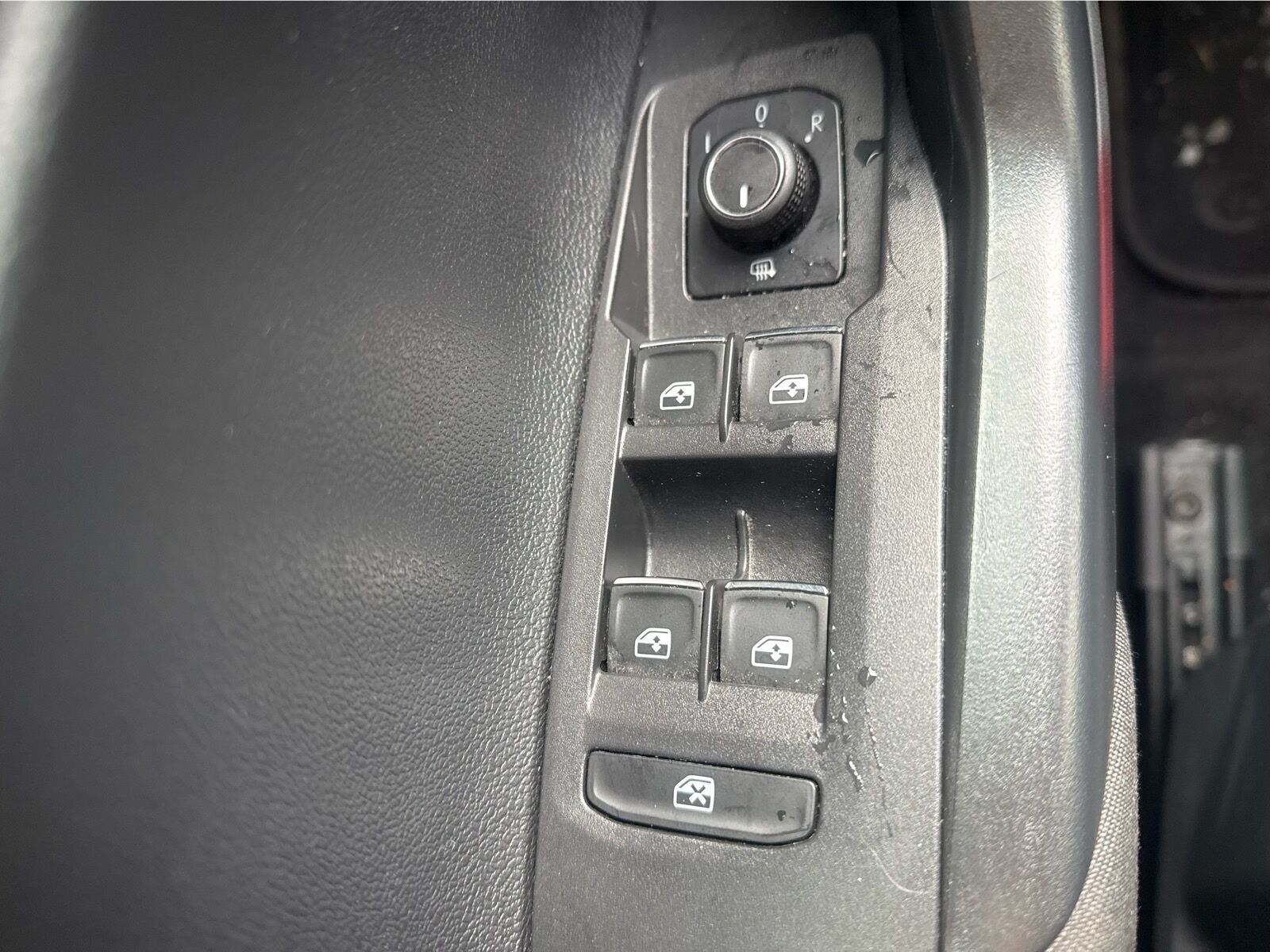 Hvid VW Polo fra 2020