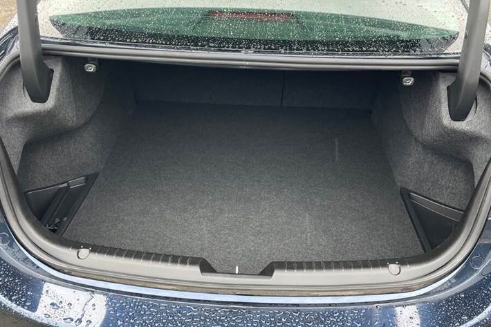 Blå Mazda 6 fra 2017