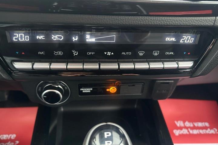 Sølv Isuzu D-Max fra 2026
