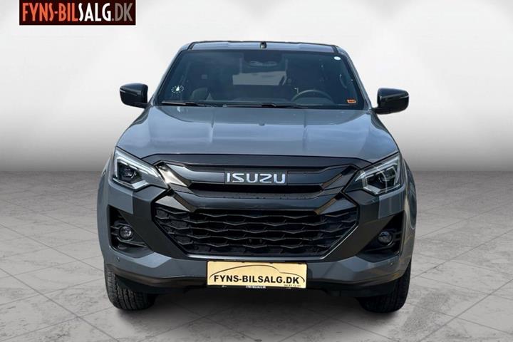 Sort Isuzu D-Max fra 2025