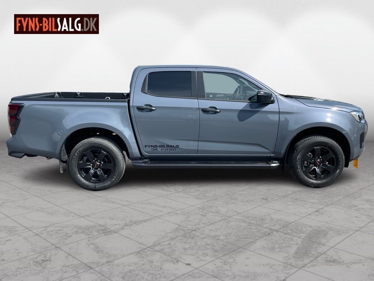 Sort Isuzu D-Max fra 2025