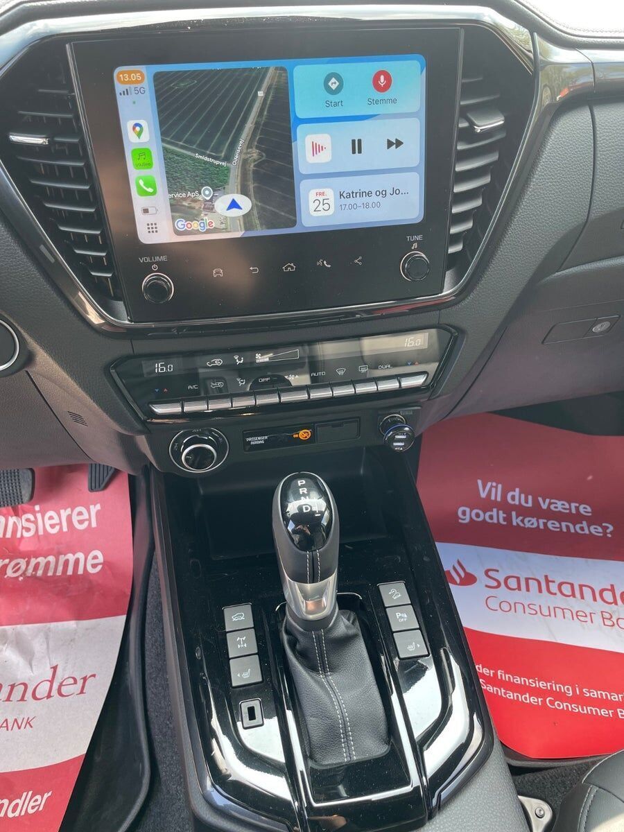 Sort Isuzu D-Max fra 2025