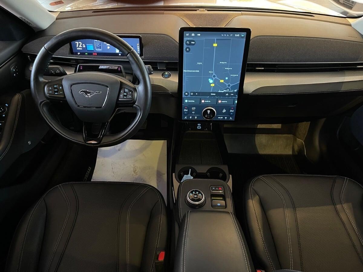 Ford Mustang Mach-E EL SR 269HK 5d Aut.