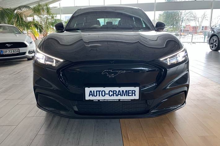 Sort Ford Mustang Mach-E fra 2024