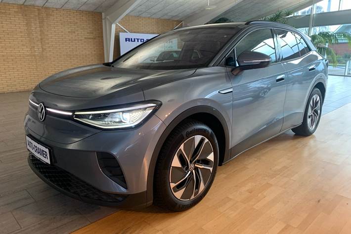 Blå VW ID.4 fra 2022 set udefra