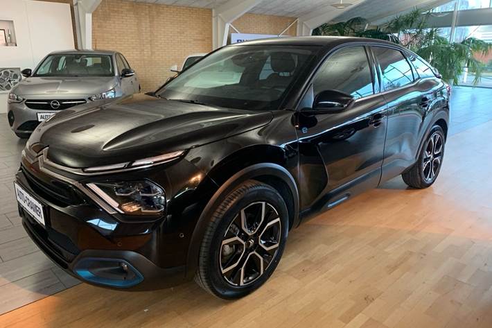 Sort Citroën ë-C4 fra 2023 set udefra