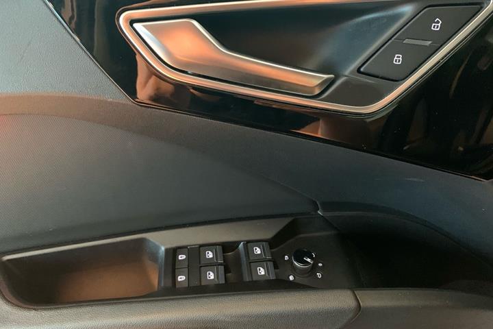 Sort Audi Q4 fra 2023