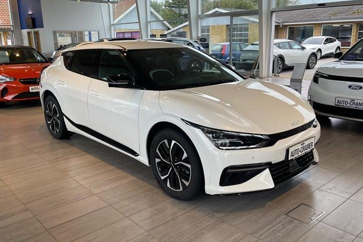 Hvid Kia EV6 fra 2024
