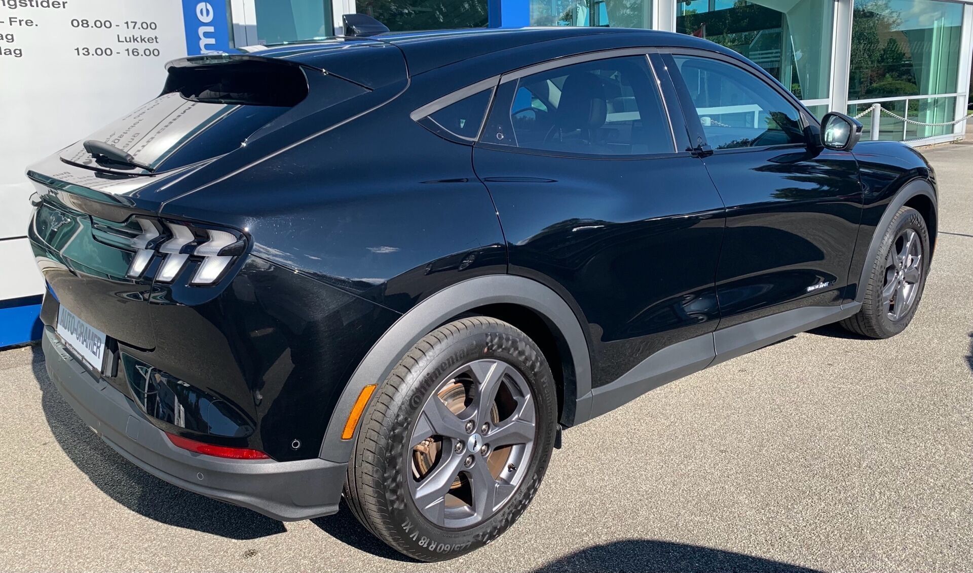 Ford Mustang Mach-E EL UR 294HK 5d Aut.