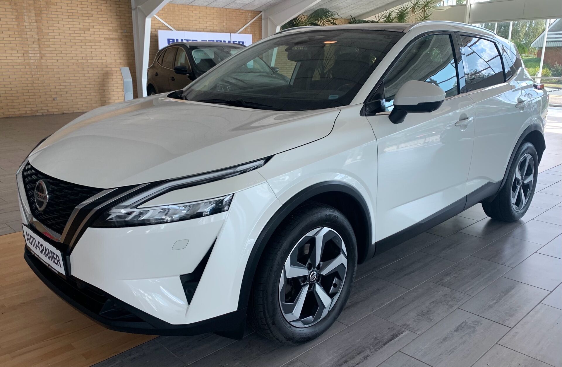 Nissan Qashqai 1,3 MHEV  Mild hybrid Premium Edition X-Tronic 158HK 5d 7g Aut.