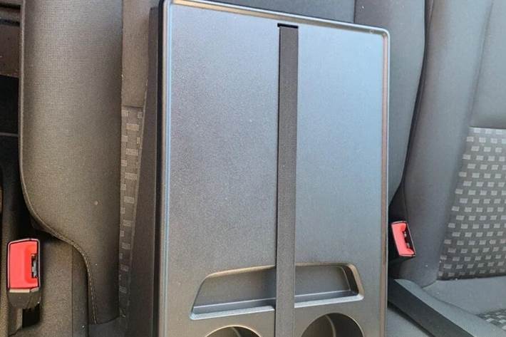 Sølv Ford Transit fra 2024