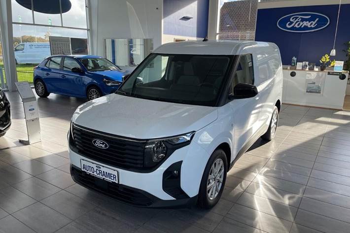 Hvid Ford Transit Courier fra 2024