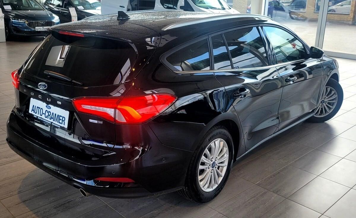 Ford Focus 1,0 EcoBoost Hybrid Titanium 155HK Stc 6g