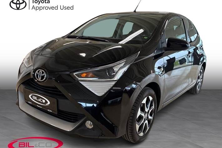 Sort Toyota Aygo fra 2020