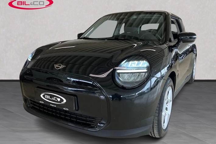 Sort Mini Cooper fra 2024 set udefra