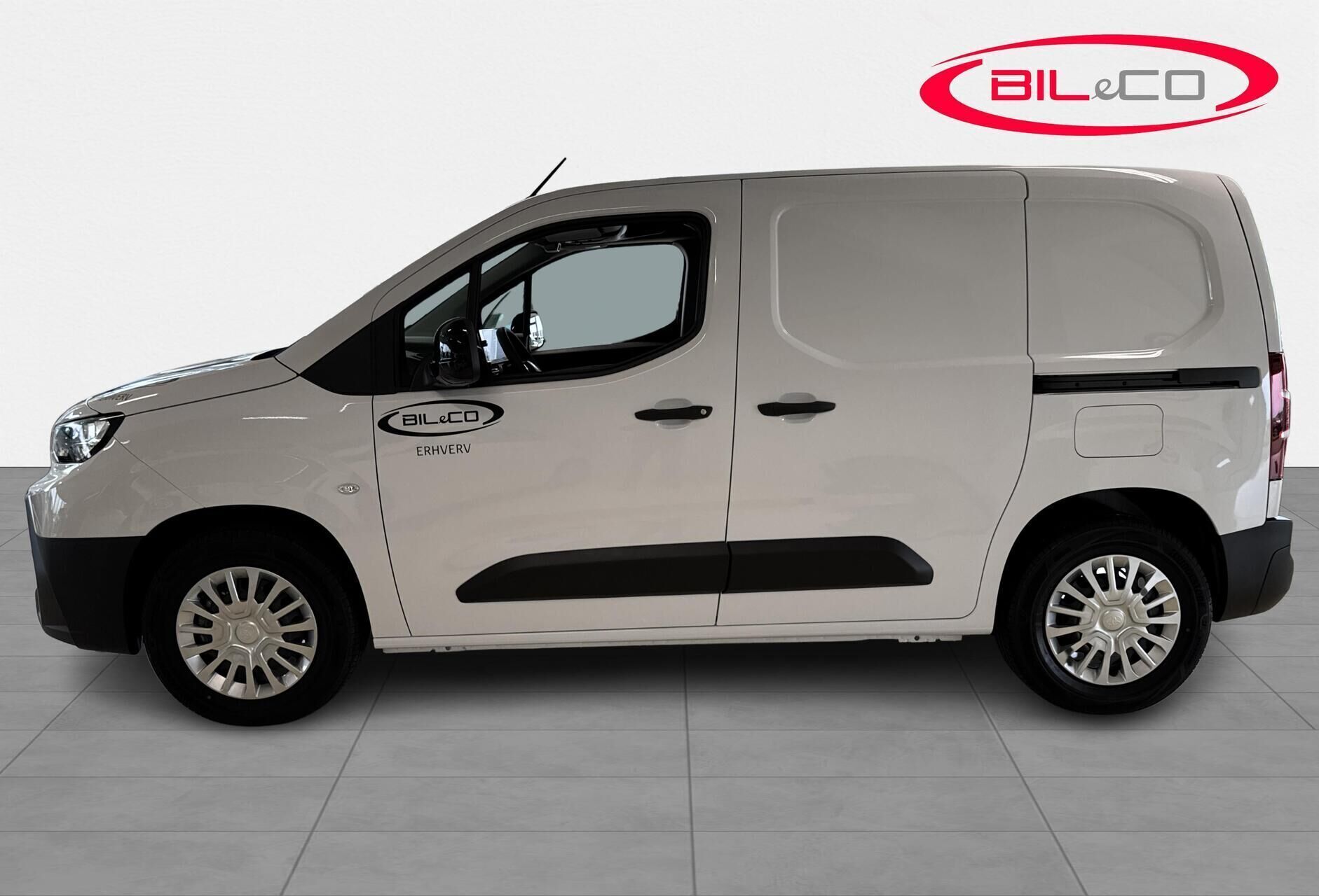Toyota ProAce City 50 kWh (136hk) Medium/To skydedøre aut. gear Comfort Master