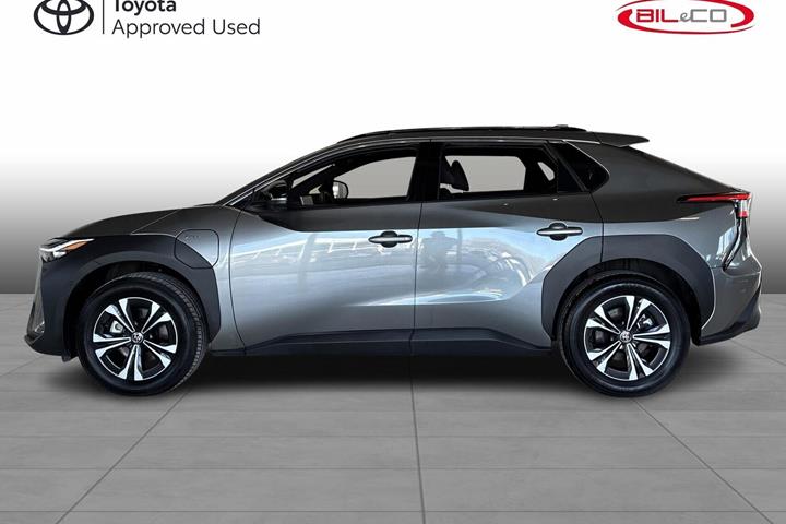 Grå Toyota BZ4X fra 2025