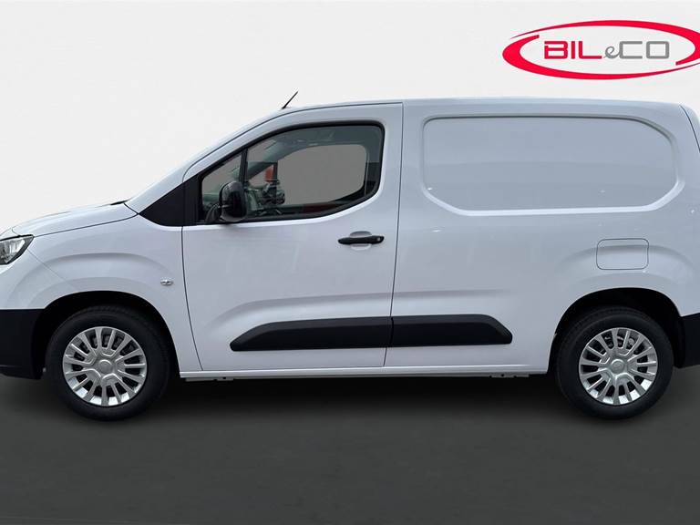 Toyota ProAce City 1,2 1.2 benzin 110hp Medium/En skydedør Comfort Master
