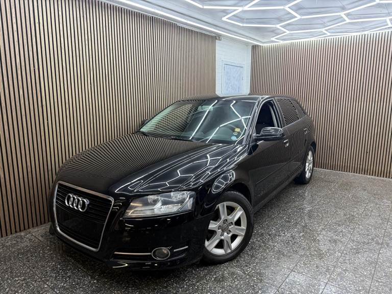 Audi A3 2,0 Sportback TDI DPF Ambiente 140HK 5d 6g