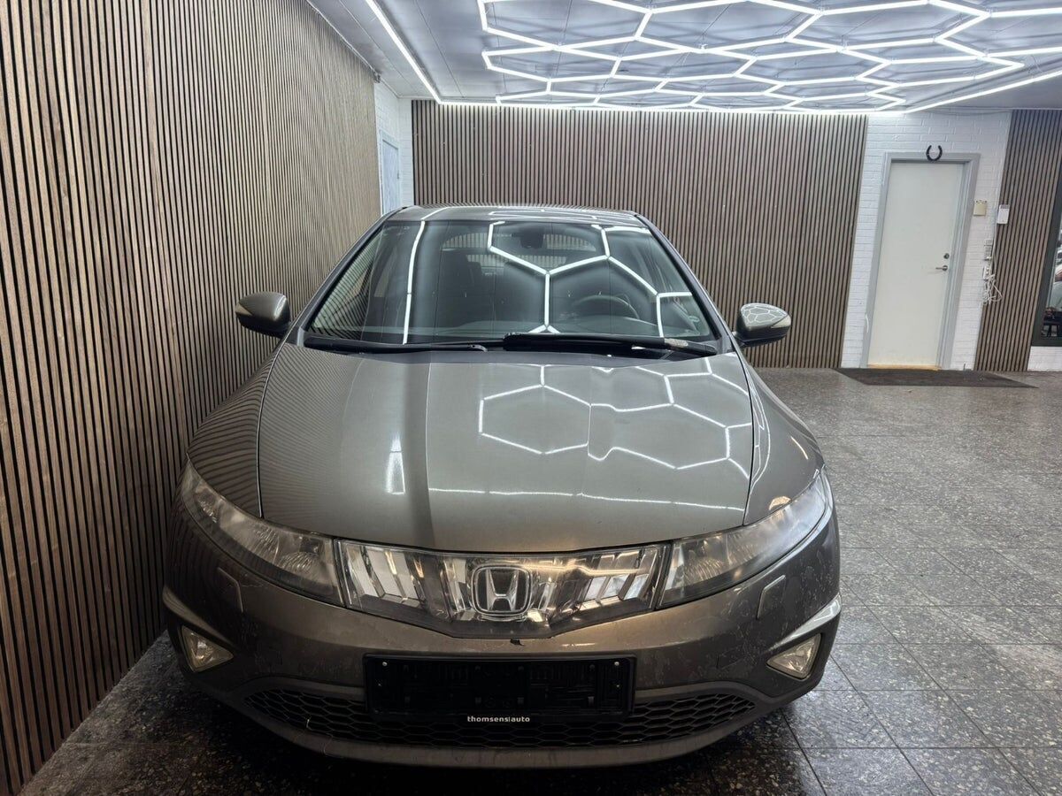 Honda Civic 1,8 Sport 140HK 5d 6g