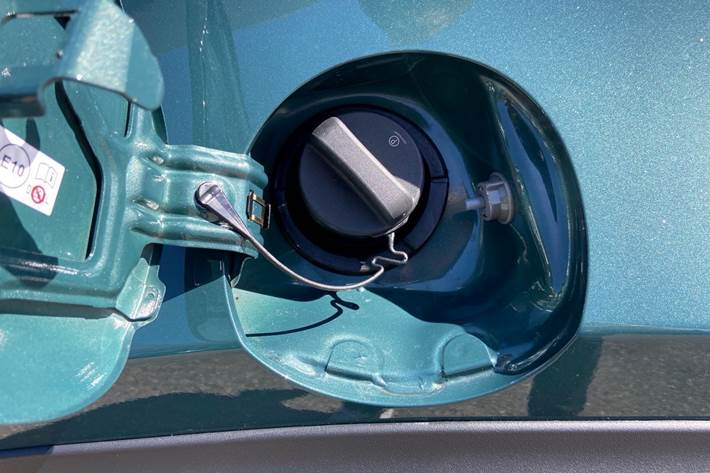 Grøn Toyota Yaris Cross fra 2025