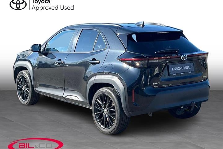 Sort Toyota Yaris Cross fra 2023
