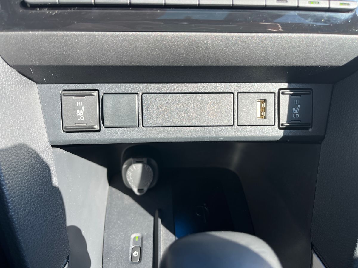 Sort Toyota Yaris Cross fra 2023