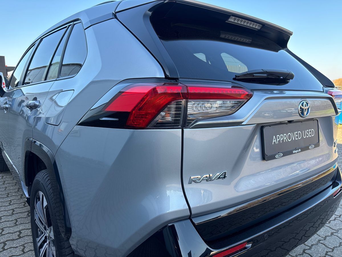 Toyota RAV4 Plug-in