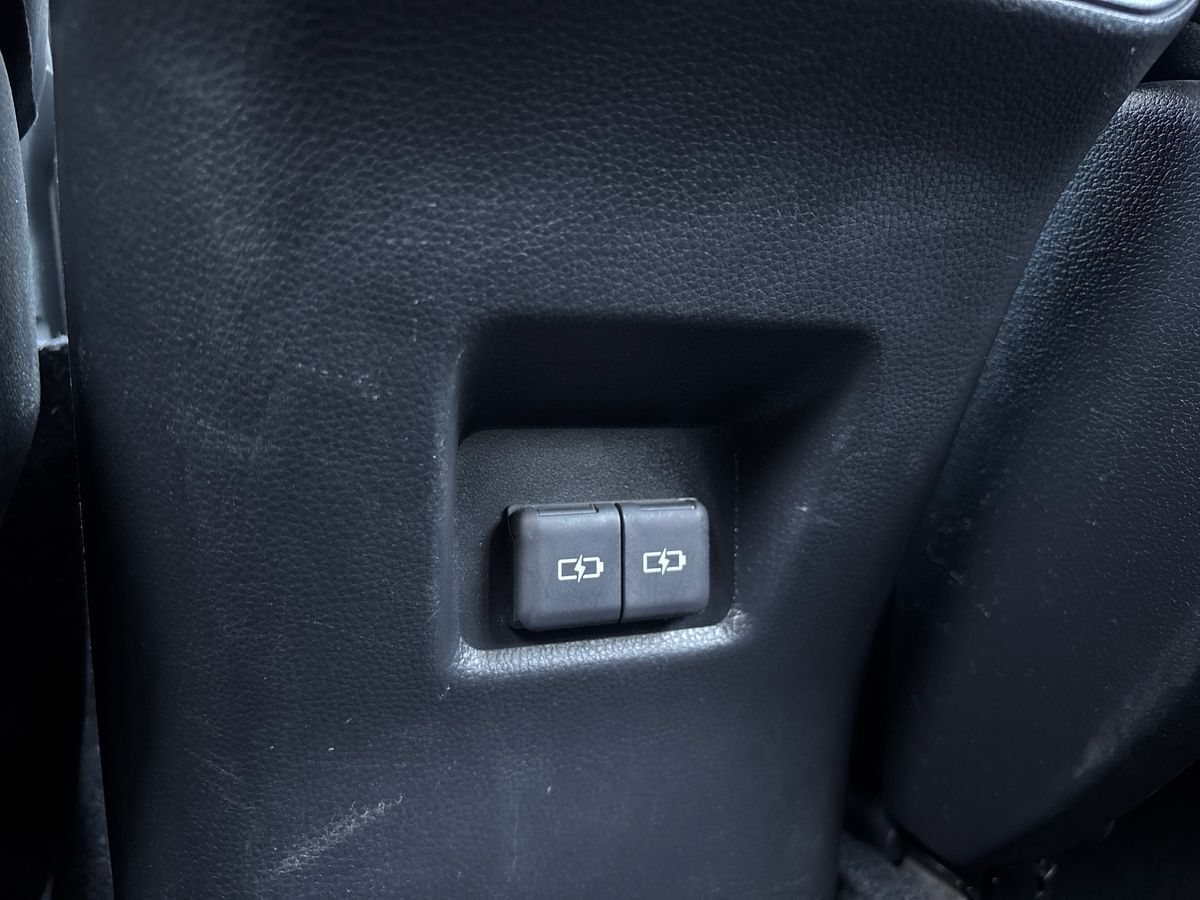 Grå Toyota RAV4 Plug-in fra 2022