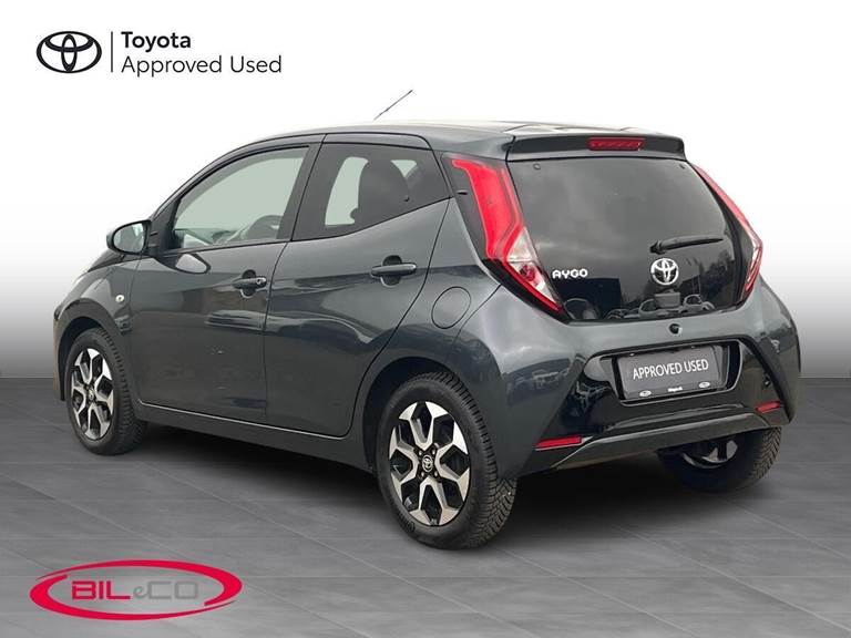 Toyota Aygo 1,0 VVT-I X-Press X-Shift 72HK 5d Aut.