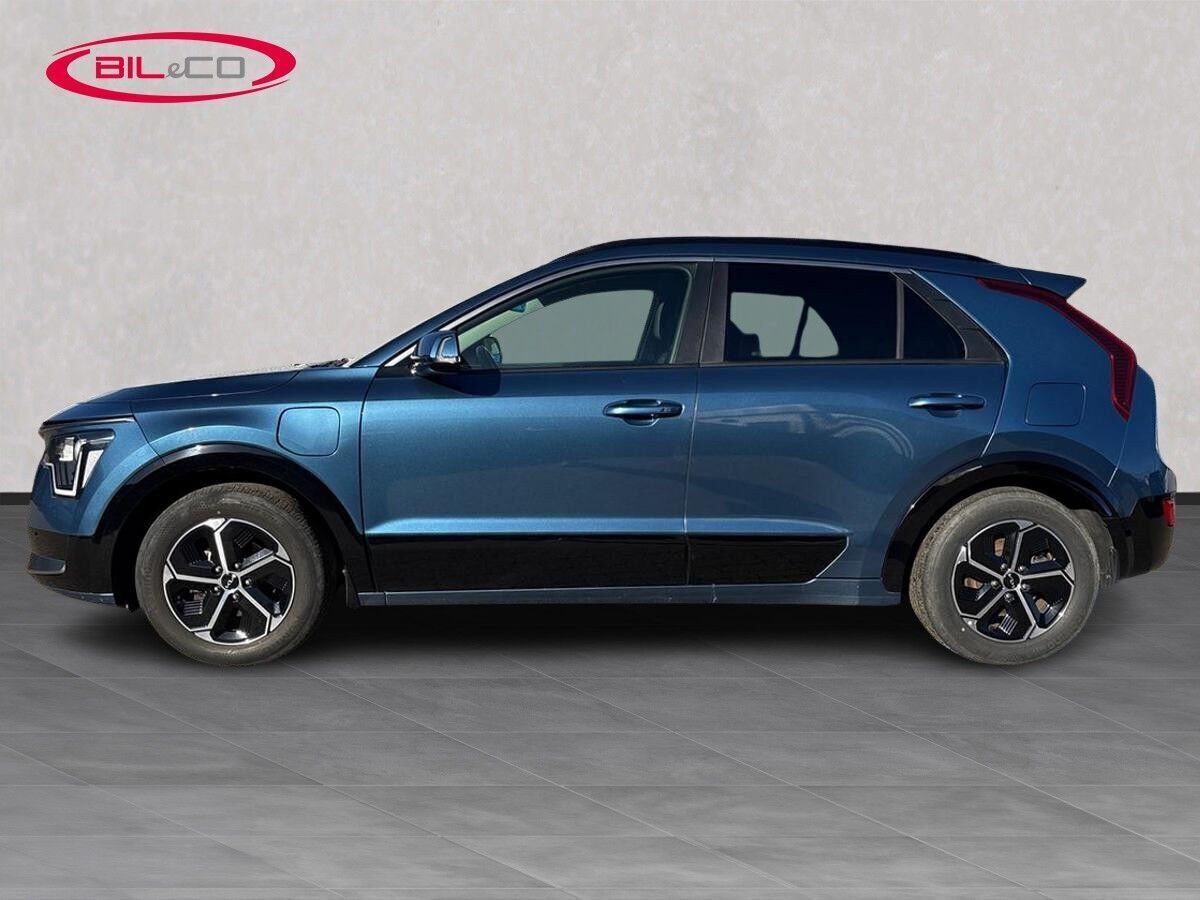 Blå Kia Niro fra 2022