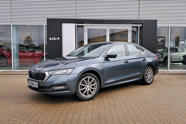 undefined Skoda Octavia fra 2021 set udefra