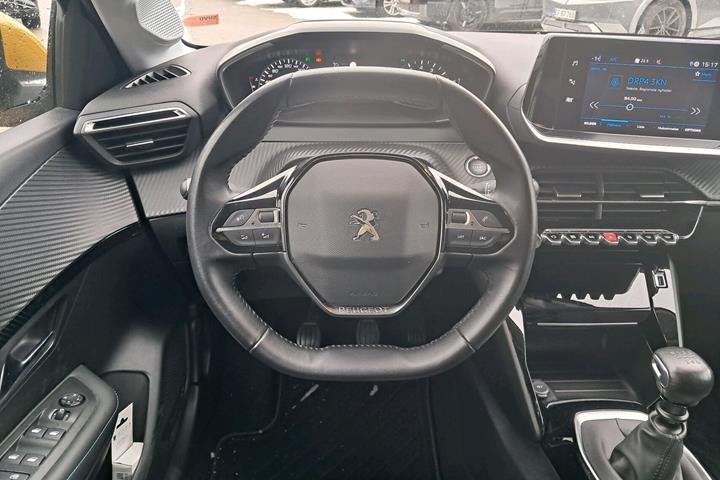Gul Peugeot 208 fra 2021