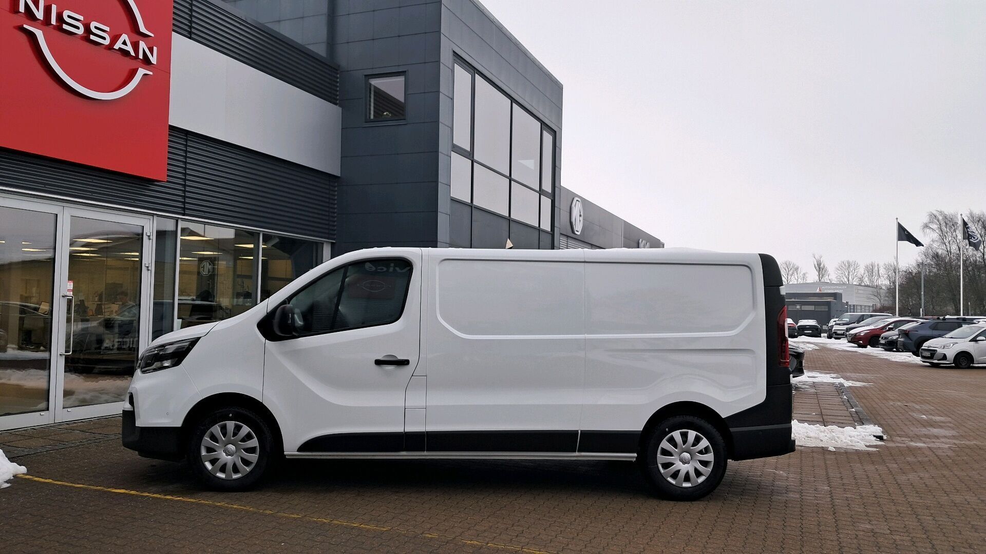 Nissan Primastar 2,0 L2H1 DCi N-Connecta 150HK Van 6g Aut.