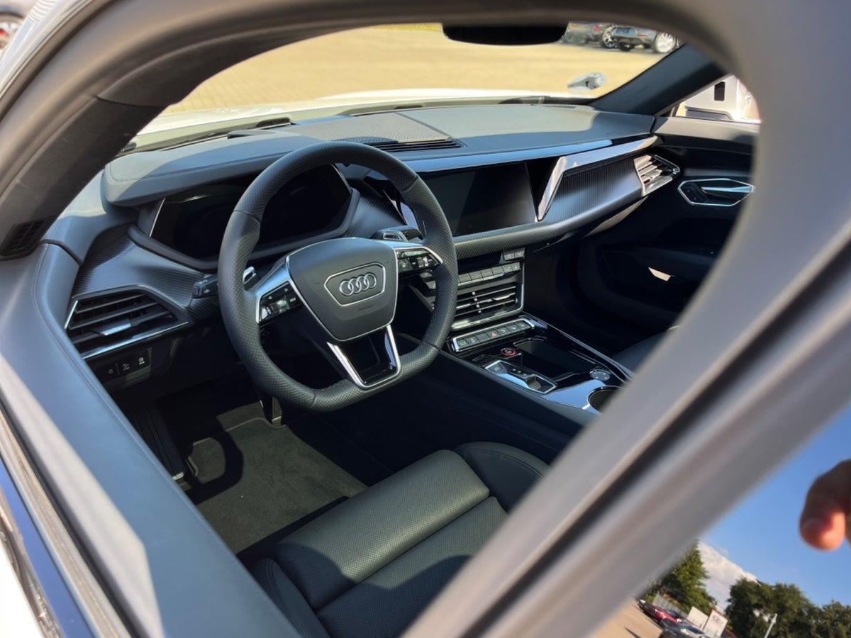 Hvid Audi e-tron GT fra 2021