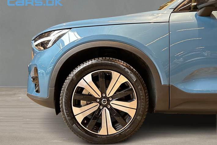 Blå Volvo C40 fra 2023
