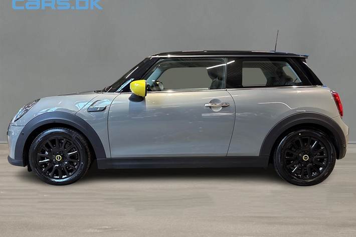 Grå Mini Cooper fra 2022