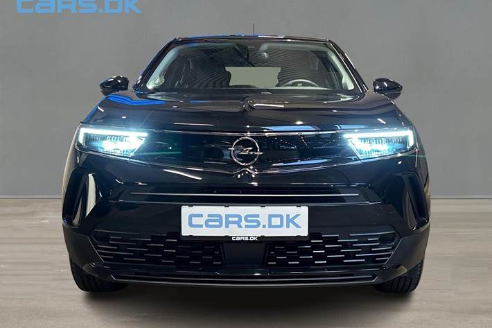 Sort Opel Mokka-e fra 2023