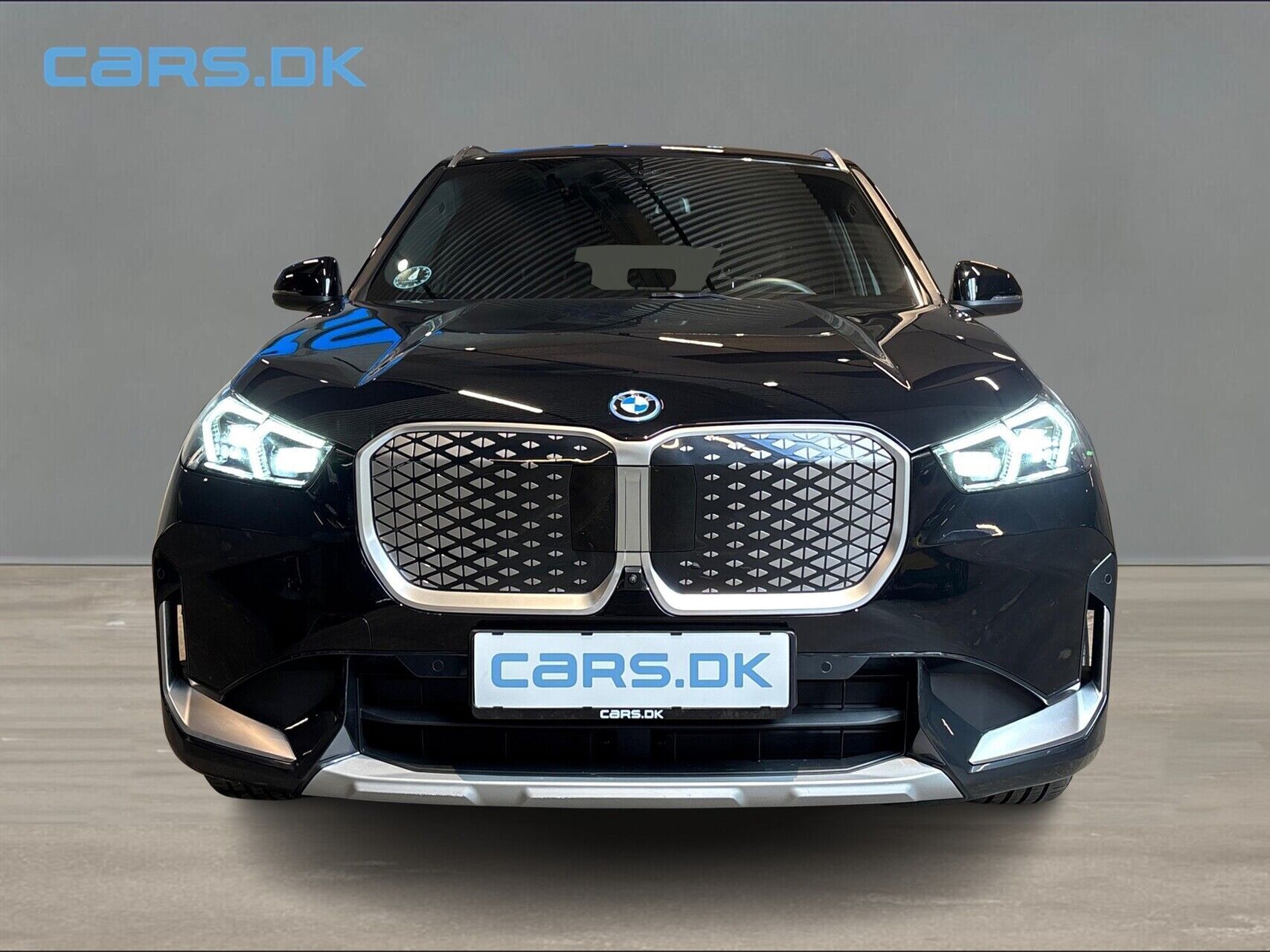 Sort BMW iX1 fra 2025